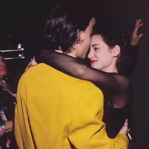 三人闺蜜名一男二女
